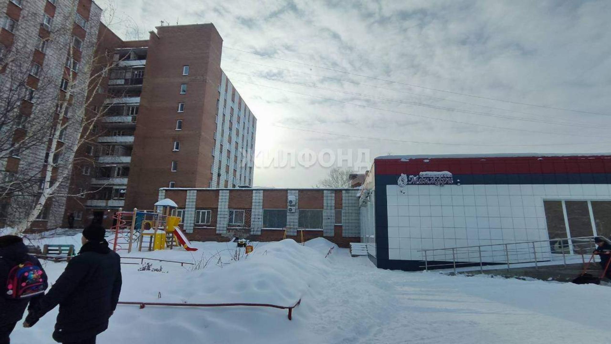 Купить комнату за 1 280 000 рублей на Петухова улица, д.12