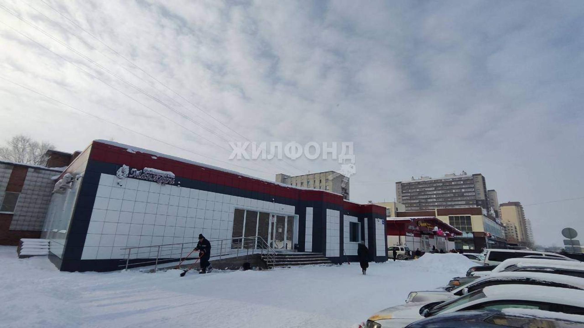 Купить комнату за 1 280 000 рублей на Петухова улица, д.12