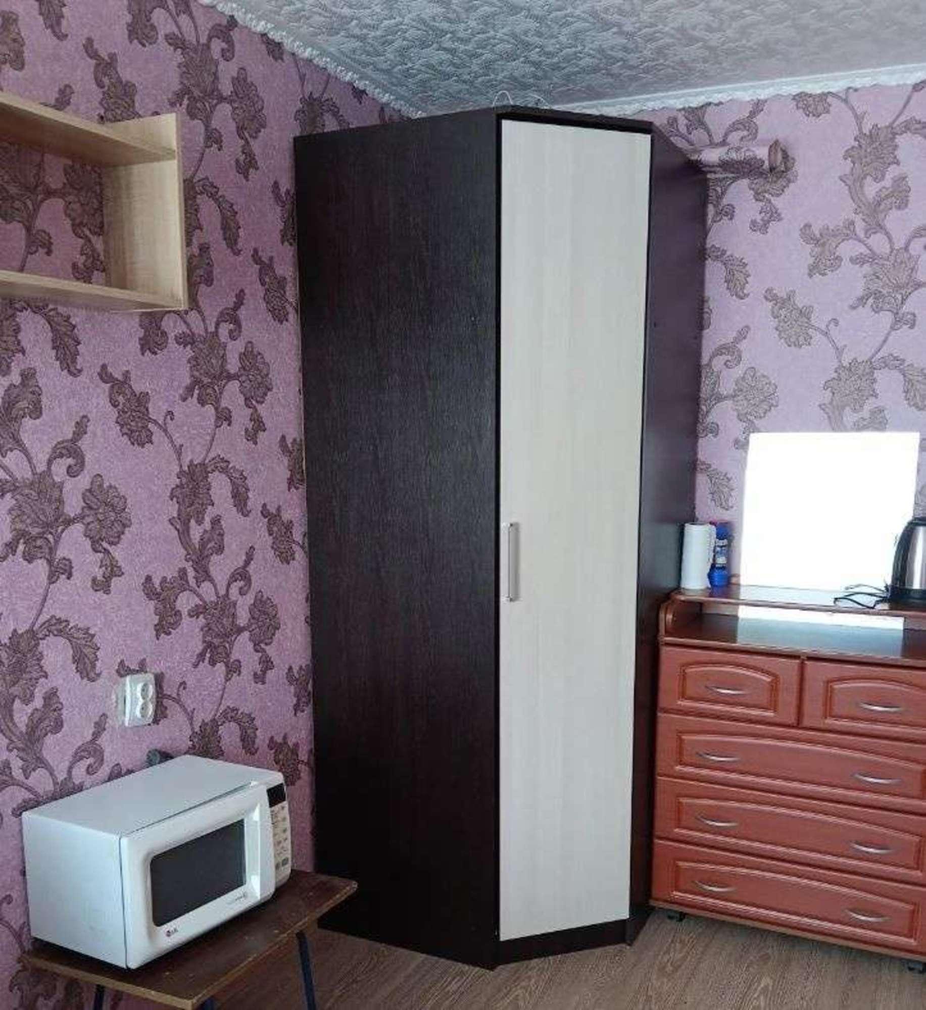 Сдать комнату за 8 000 рублей на Вятская улица, 18
