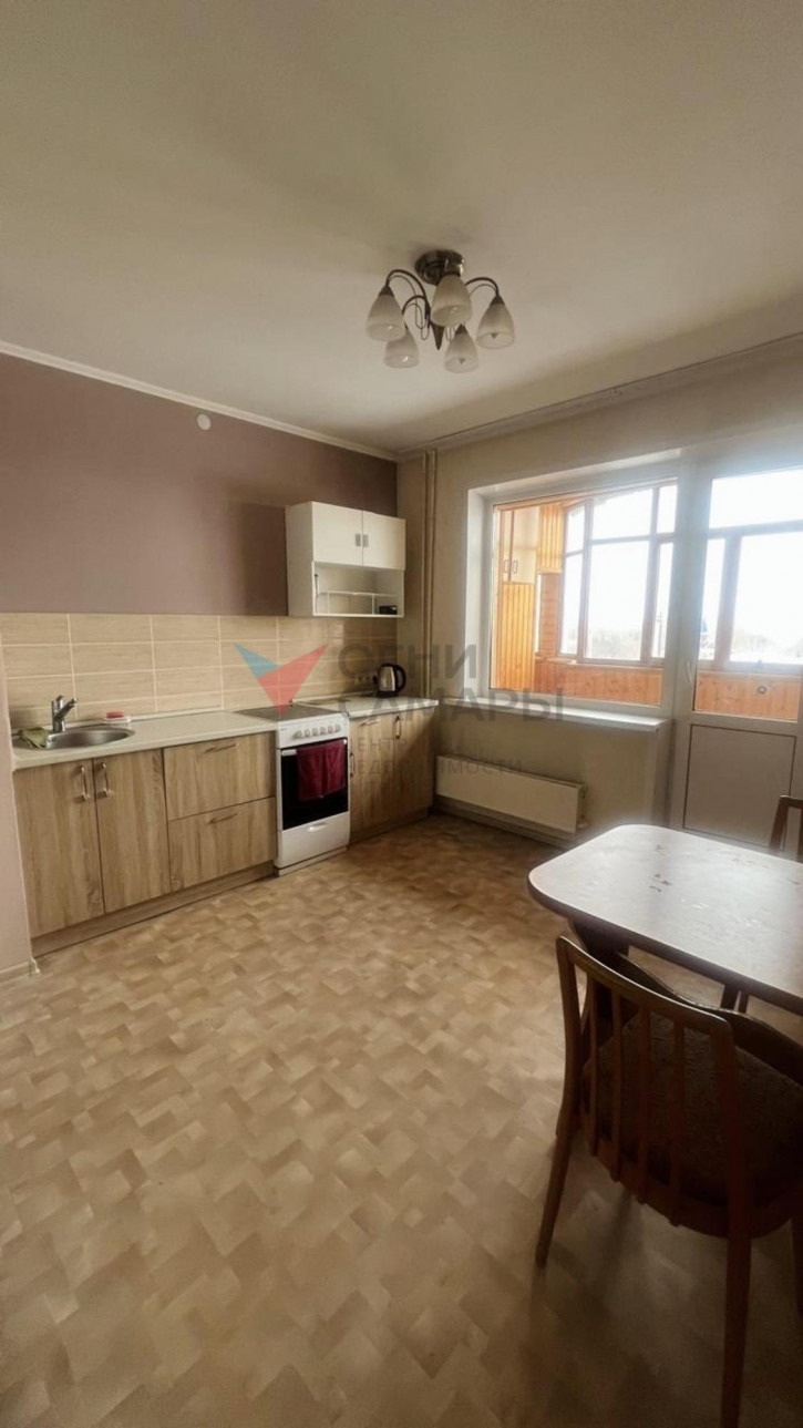 3-комн квартира Александра Матросова улица, 49/42