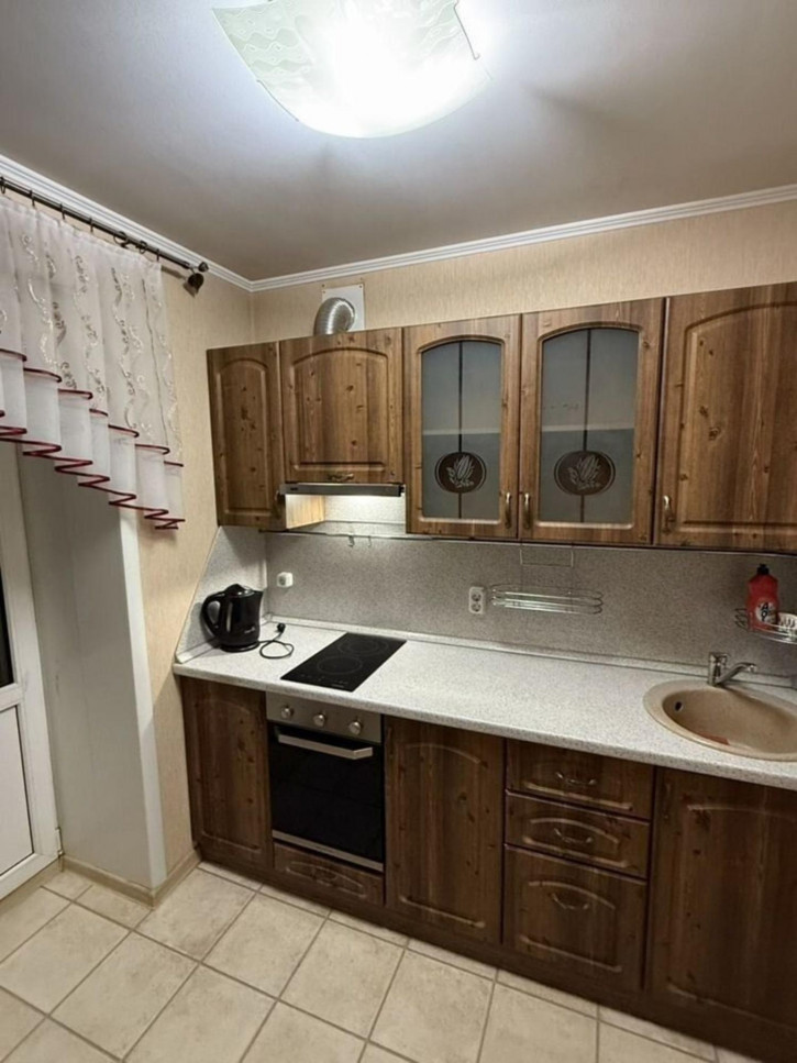 1-комн квартира Красных Коммунаров улица, 19б