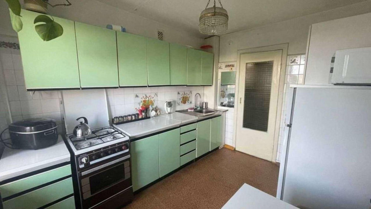 Комната Агибалова улица, 78