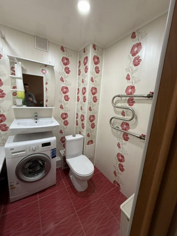 1-комн квартира Красных Коммунаров улица, 19б