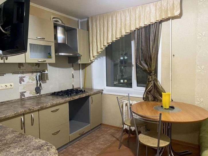 2-комн квартира Стара Загора улица, 25