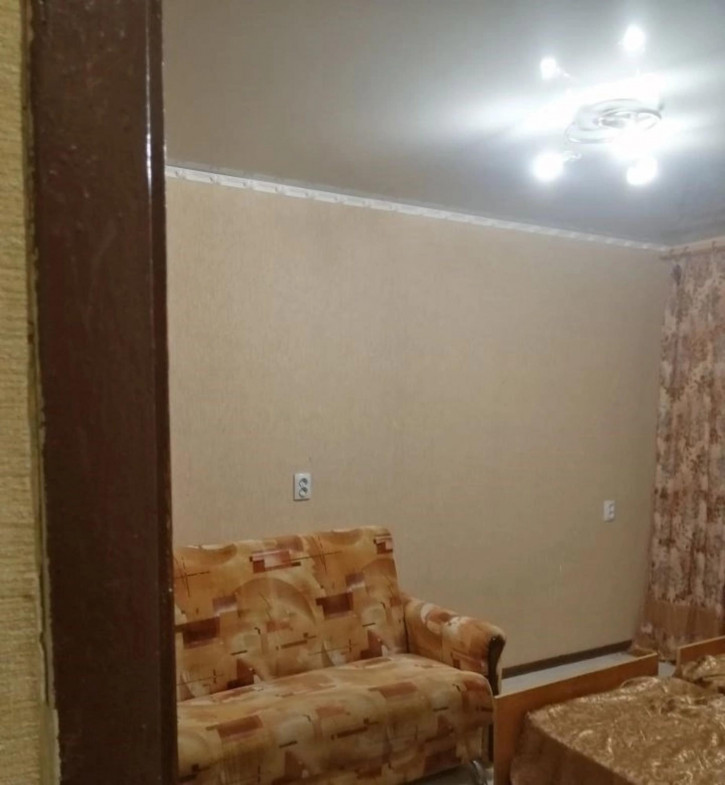 1-комн квартира Калининградская улица, 3