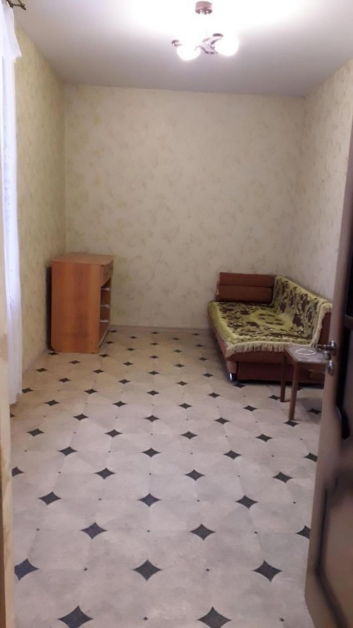 2-комн квартира Победы улица, 104