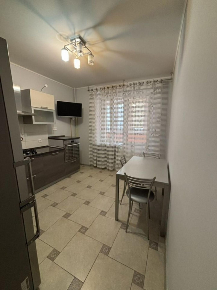 2-комн квартира Парковый переулок, 5