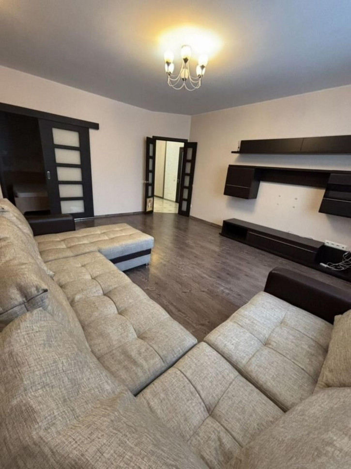 2-комн квартира Парковый переулок, 5