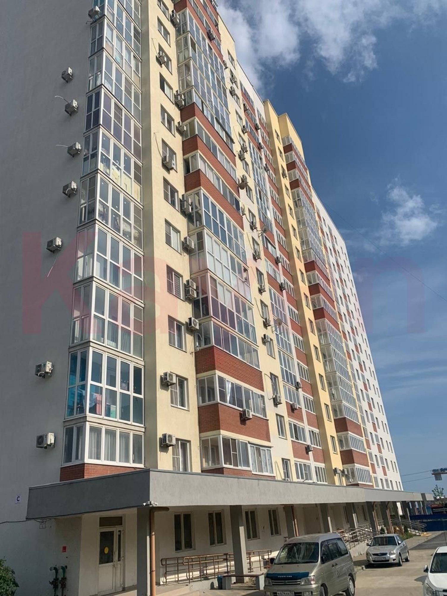 Купить квартиру за 8 200 000 рублей на Мурата Ахеджака ул.