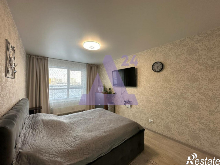 3-комн квартира улица Власихинская, дом 65А, корпус 3