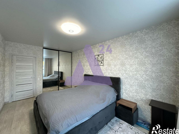 3-комн квартира улица Власихинская, дом 65А, корпус 3