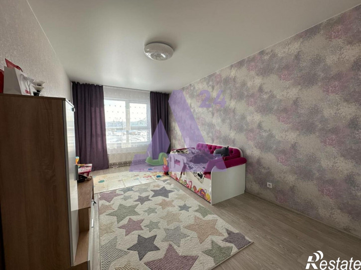 3-комн квартира улица Власихинская, дом 65А, корпус 3