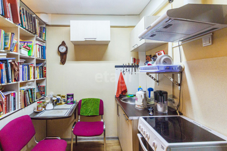 2-комн квартира улица Маршала Конева, 9