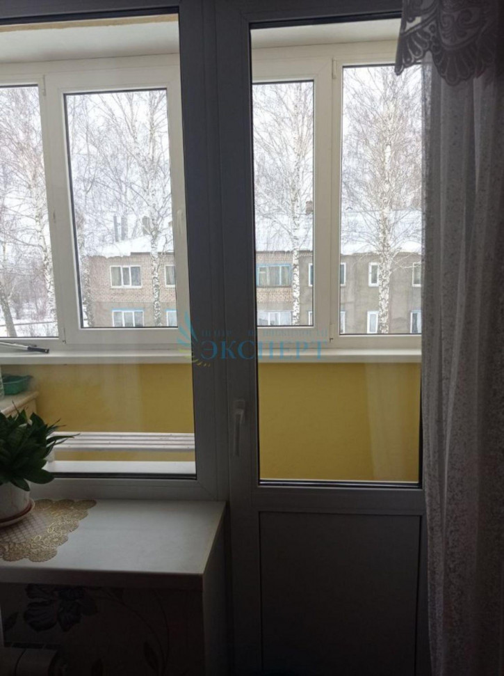 3-комн квартира поселок Меховщиков, 1А