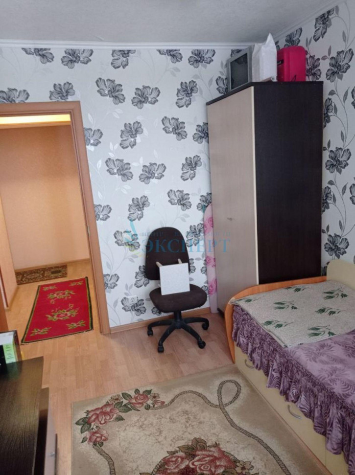 3-комн квартира поселок Меховщиков, 1А