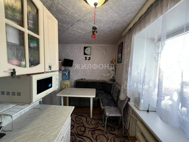 3-комн квартира Комиссаровская улица, д.29