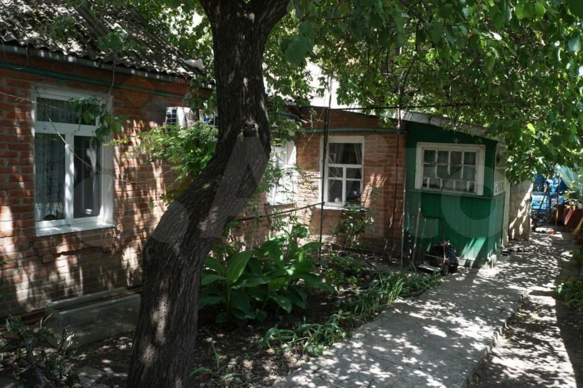 Купить дачу, дом, коттедж за 17 500 000 рублей на Леваневского ул, 190