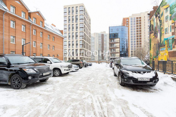 Гараж/парковка Ядринцевская улица, д.зд71