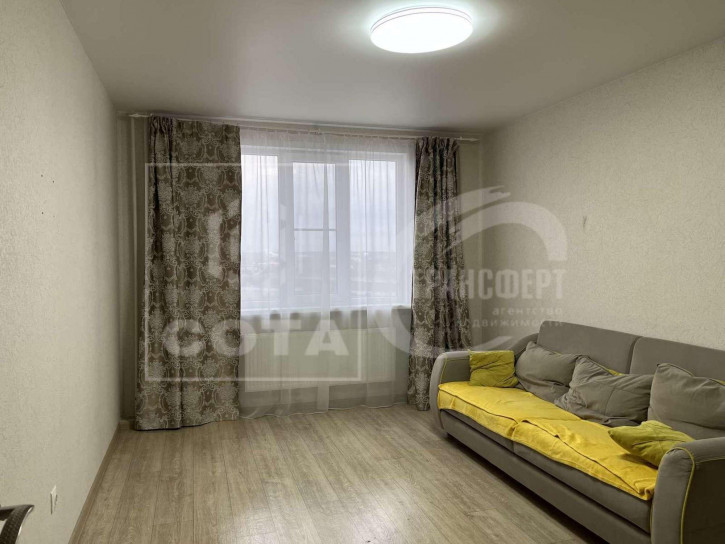 3-комн квартира Родниковая улица, 5