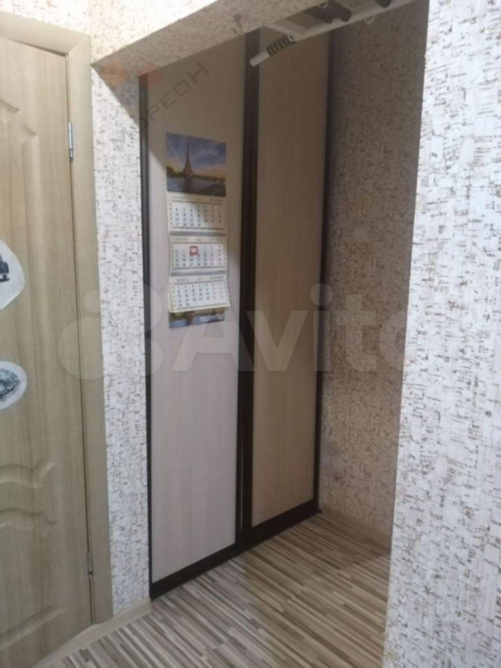 3-комн квартира Буковая ул, 8