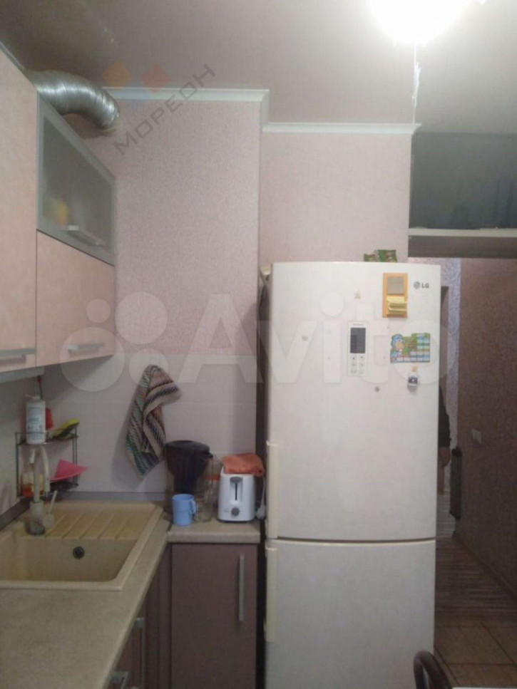 3-комн квартира Буковая ул, 8