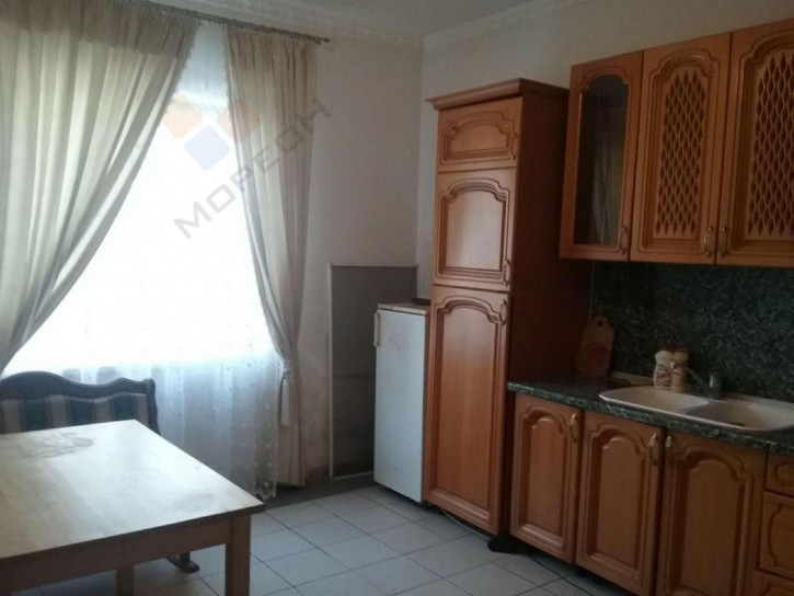 Отдельное здание Черноморская ул, 29 Отдельное здание Черноморская ул, 29