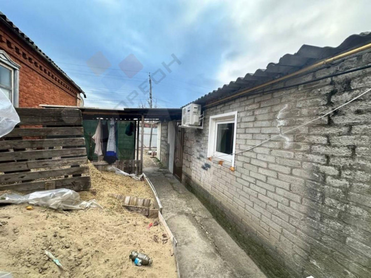 Коттедж/дом Динская ул, 38 Коттедж/дом Динская ул, 38