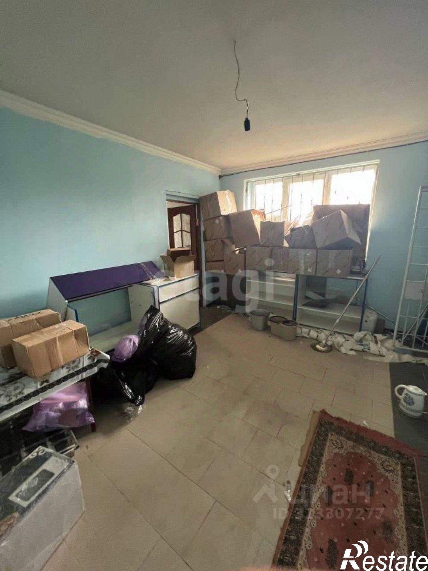 Купить офис, помещение под офис за 13 500 000 рублей на ул Сакалова, 82