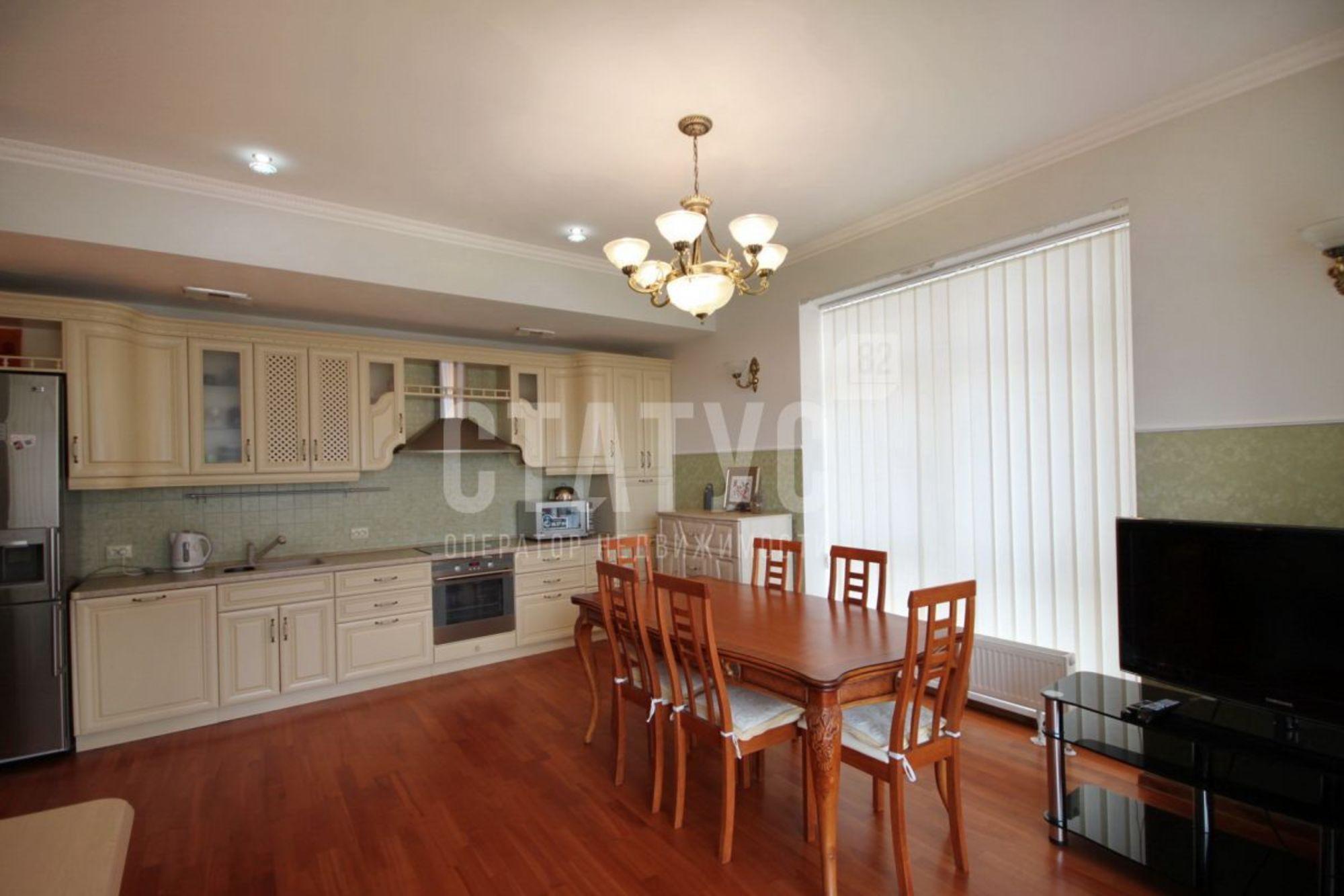 Сдать квартиру за 75 000 рублей на Загородная ул, 17а