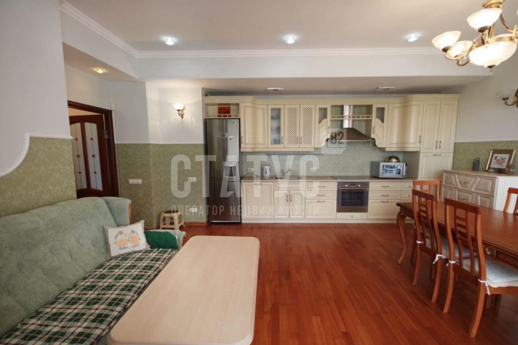 Сдать квартиру за 75 000 рублей на Загородная ул, 17а