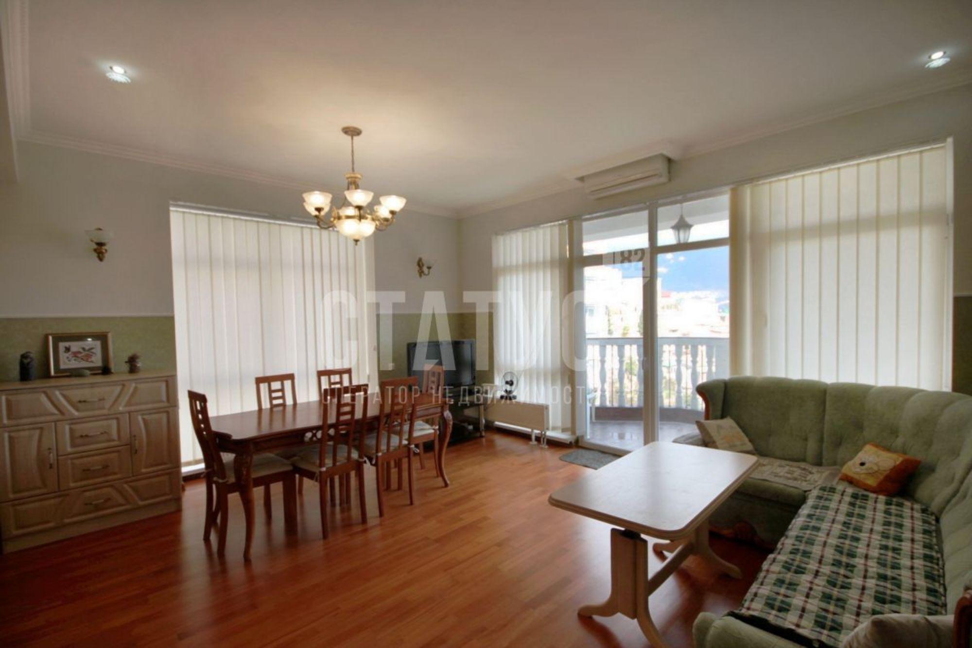 Сдать квартиру за 75 000 рублей на Загородная ул, 17а