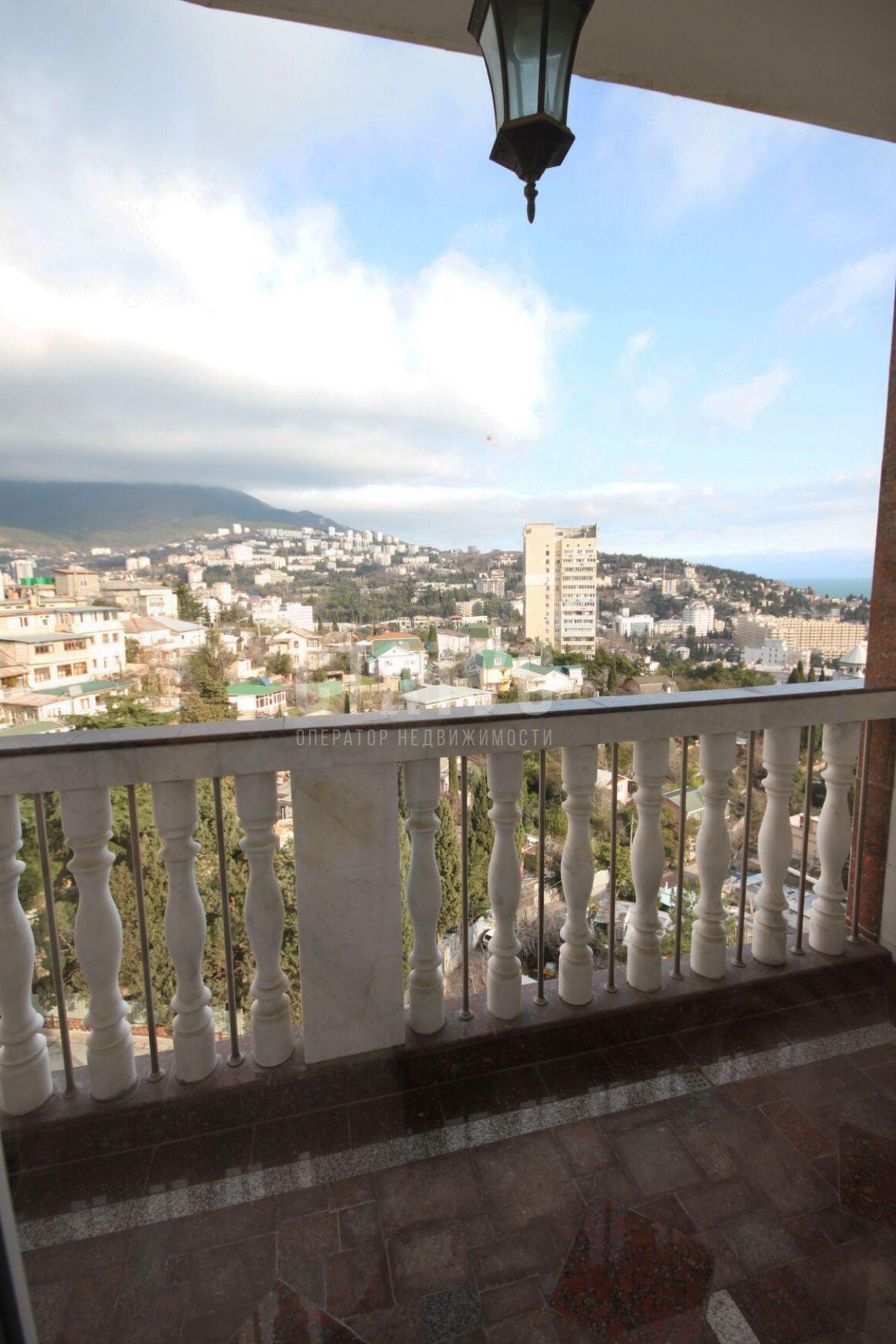 Сдать квартиру за 75 000 рублей на Загородная ул, 17а