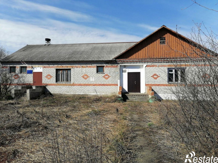 Отдельное здание м.о. Заводоуковский, д Красная, ул Красная, дом 33