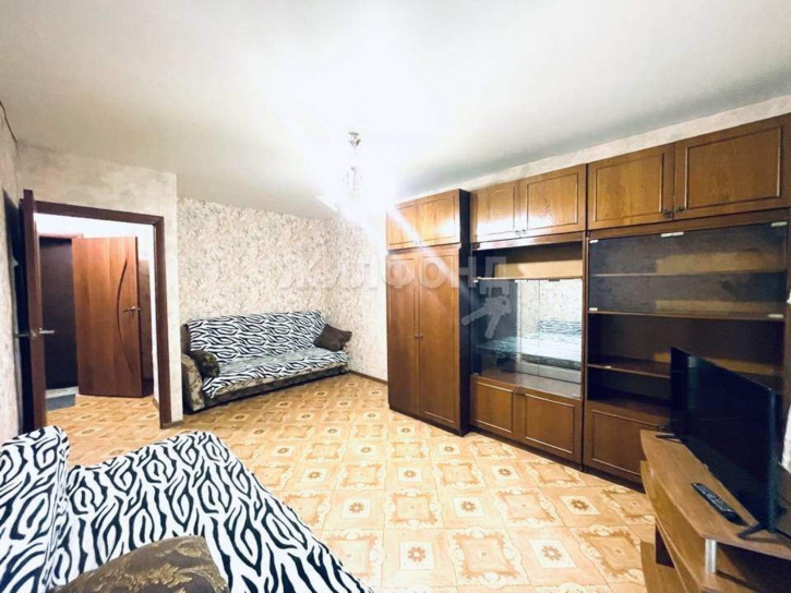 1-комн квартира Металлургов улица, д.49а
