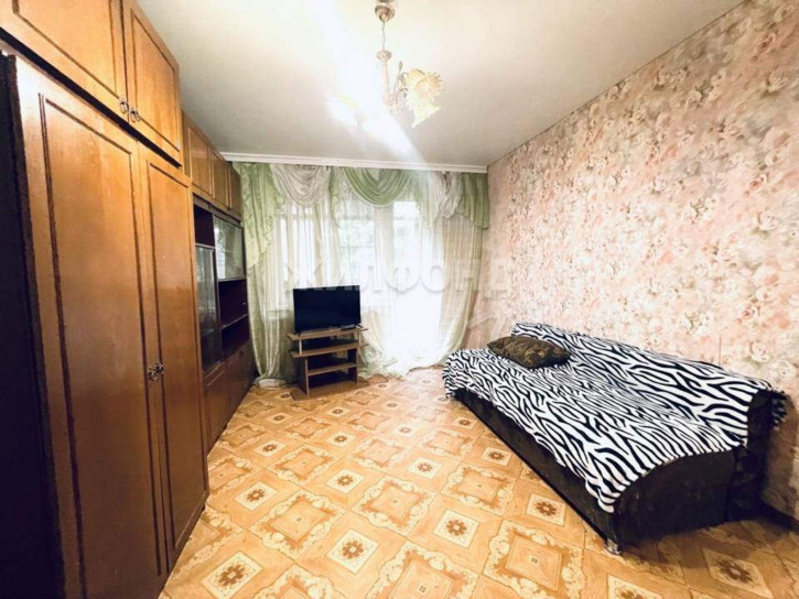 1-комн квартира Металлургов улица, д.49а