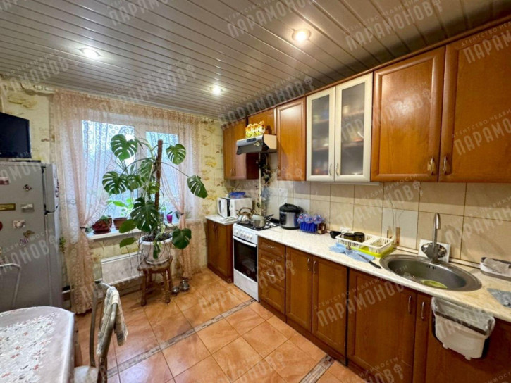 3-комн квартира Веселова ул, 25