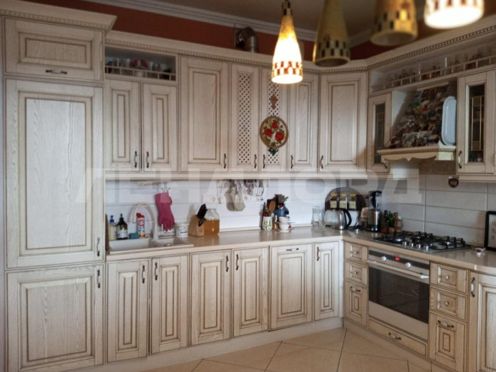 Коттедж/дом Календарная улица Коттедж/дом Календарная улица