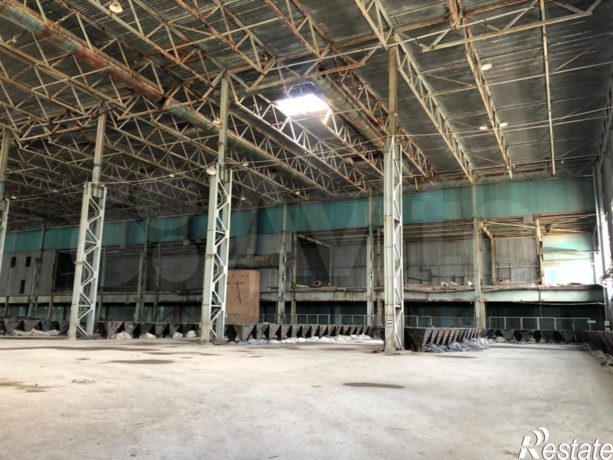 Сдать складское помещение за 208 333 рублей на ул Чучева, 11