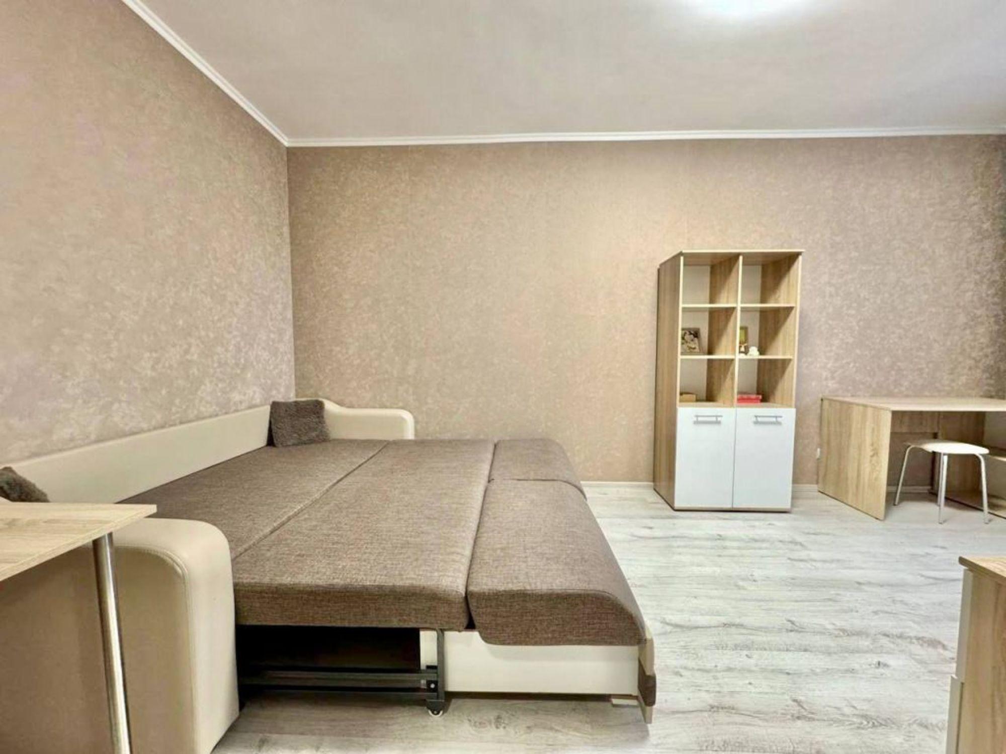 Сдать квартиру за 24 000 рублей на Щорса ул, 5