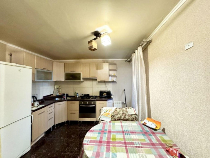 2-комн квартира Октябрьская ул, 37