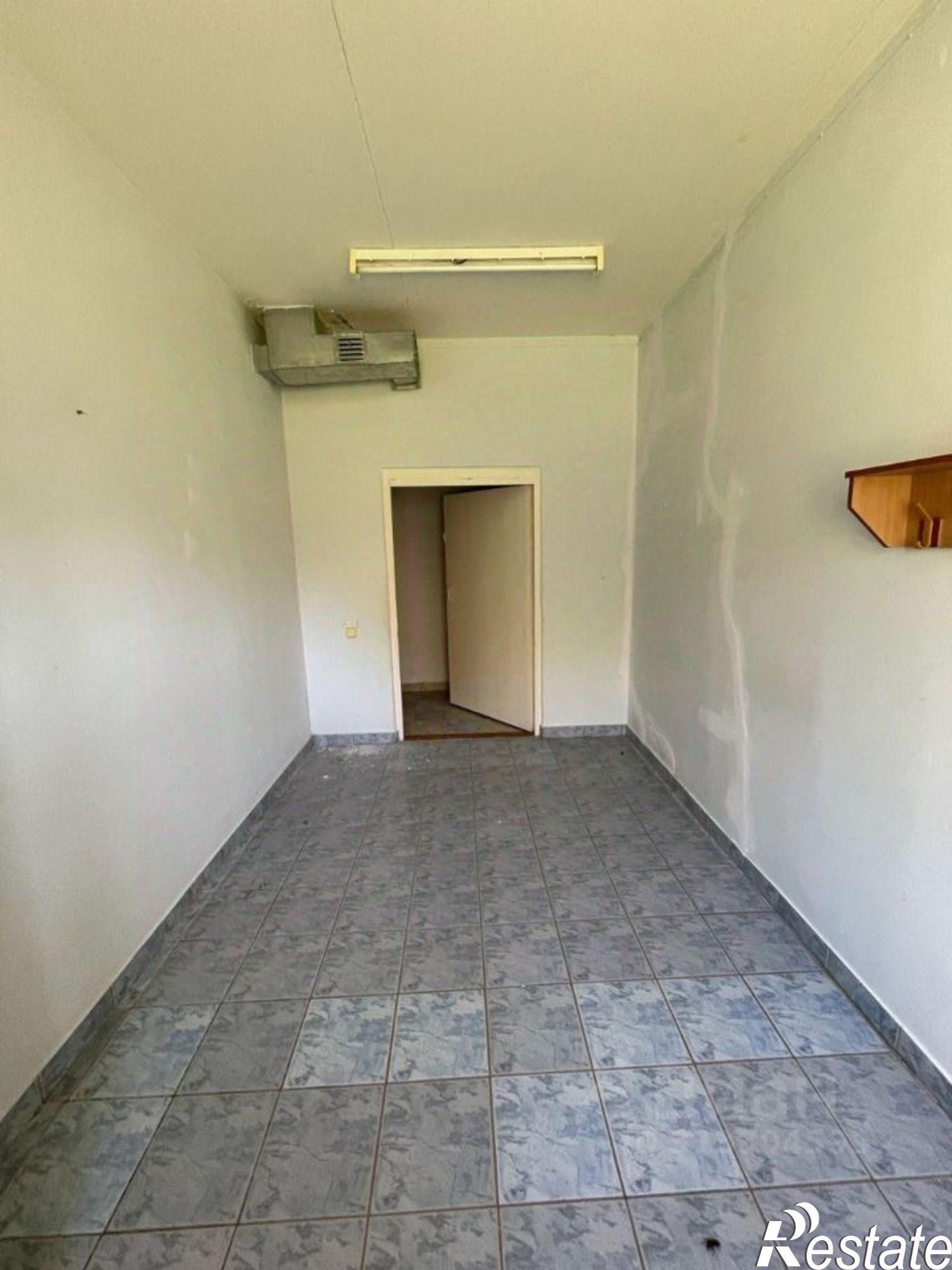 Купить ОСЗ, отдельно стоящее здание за 470 400 рублей на Молодёжная улица, 7