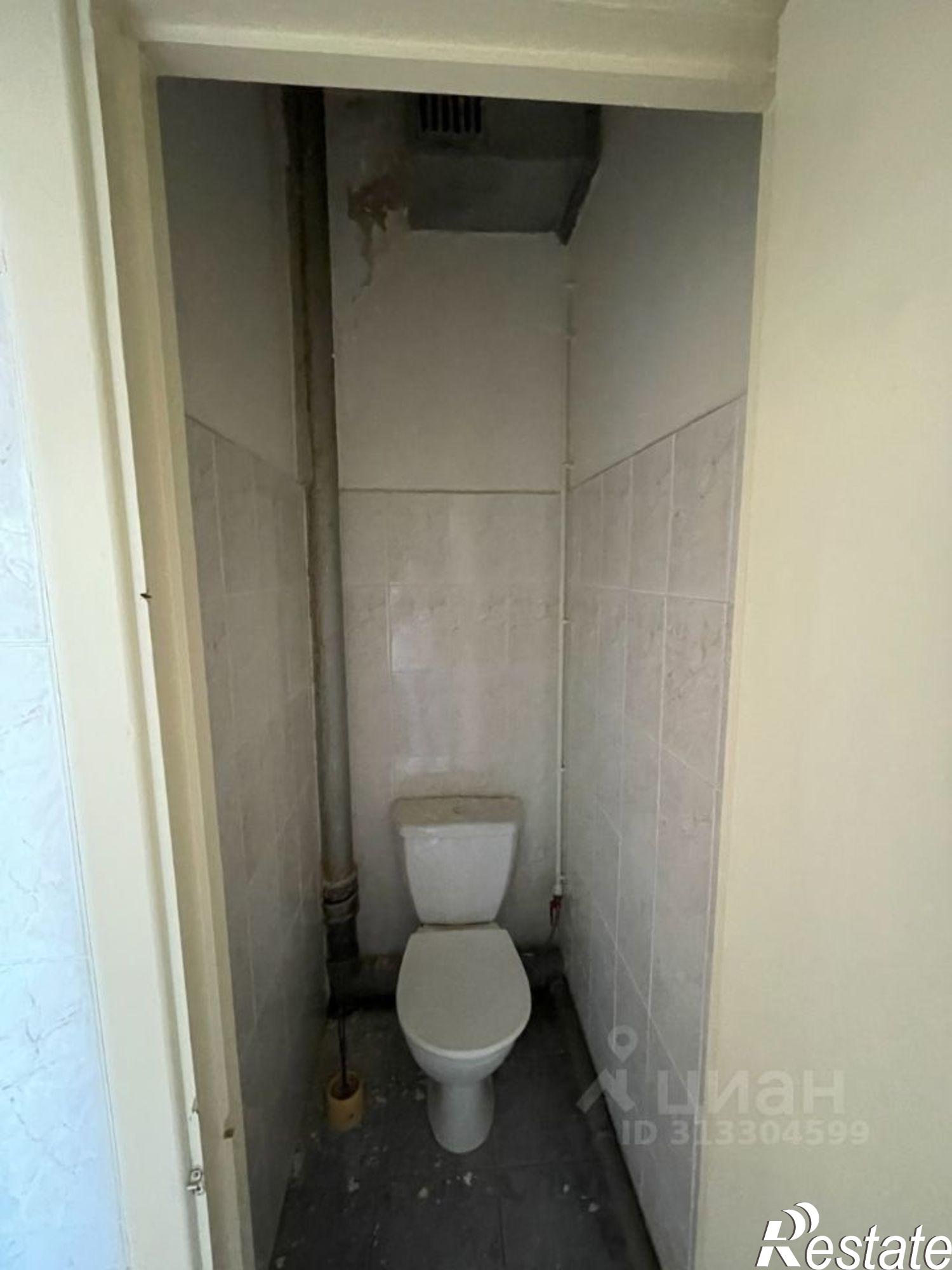 Купить ОСЗ, отдельно стоящее здание за 470 400 рублей на Молодёжная улица, 7