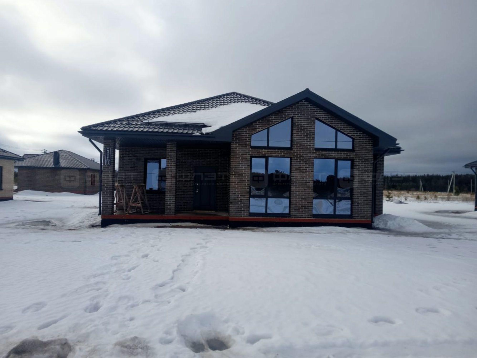 Купить дачу, дом, коттедж за 11 300 000 рублей на ул. Маяковского, дом 15