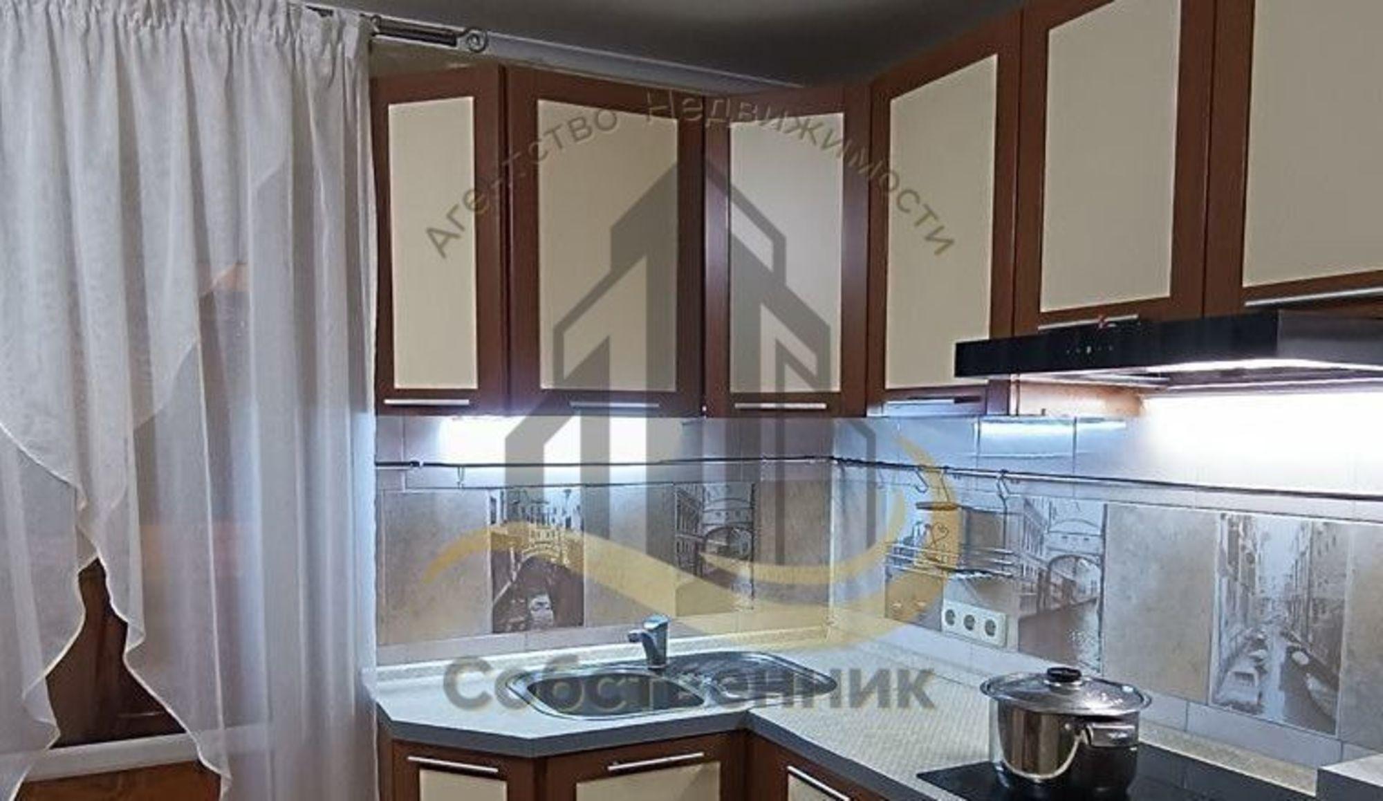 Купить квартиру за 10 000 000 рублей на Космос мкр, 3