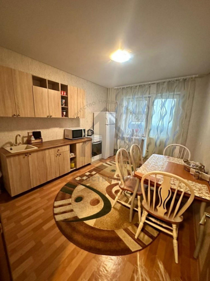 1-комн квартира Степной мкр, 15