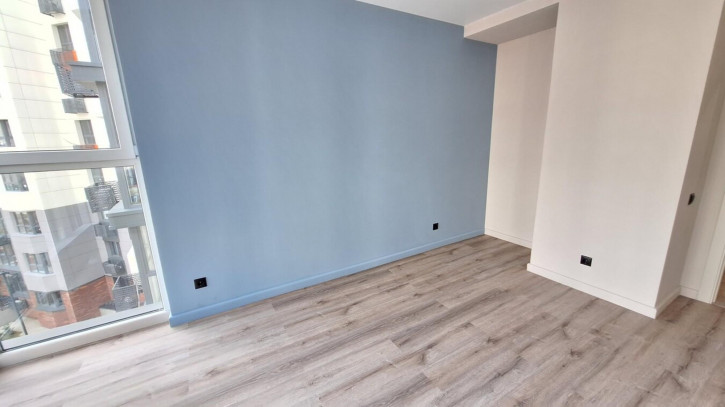 2-комн квартира улица Крылова, 13к3