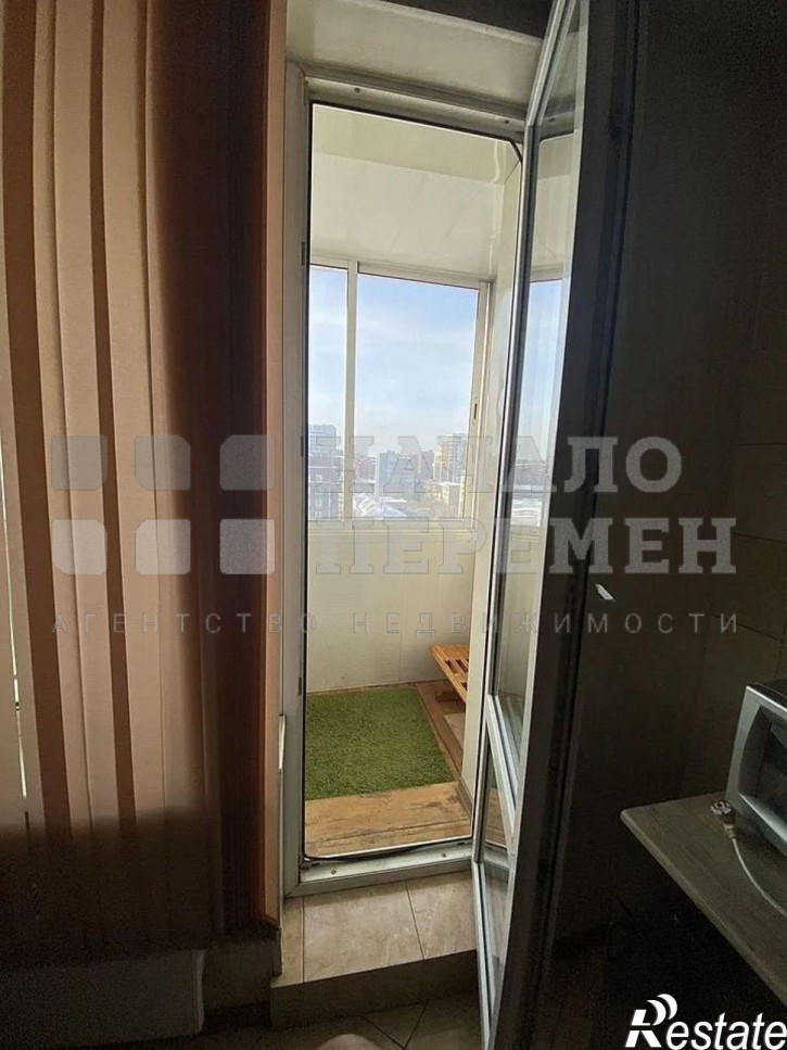 1-комн квартира Семьи Шамшиных ул, 12
