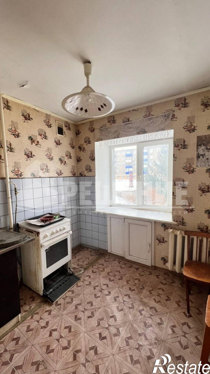 2-комн квартира Худайбердина улица,126
