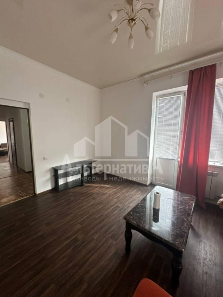 3-комн квартира Калинина ул.