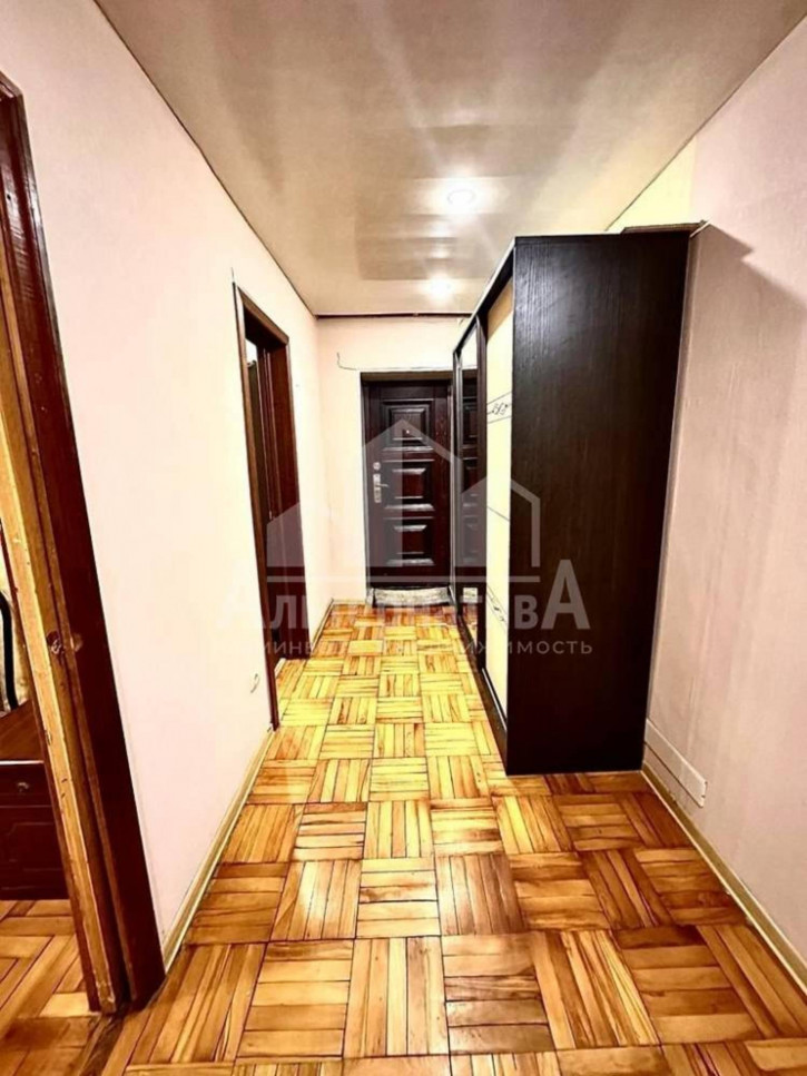 2-комн квартира Жуковского ул.